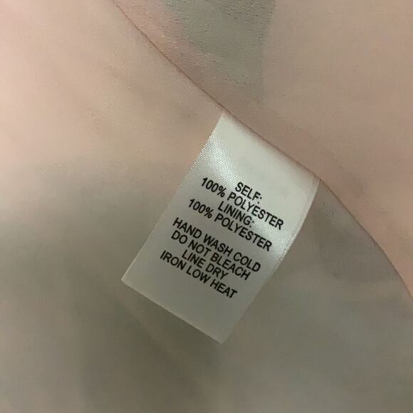 LULU ‘S VILLA MARIA PINK LEAF WRAP DRESS 4‎ - Picture 6 of 7